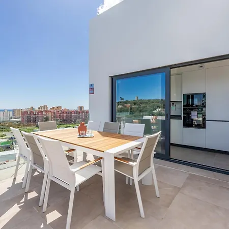 Pass The Keys Entire Luxurious 3 Bedroom Penthouse Apartment Fuengirola