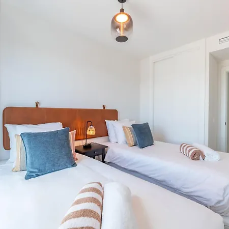 Pass The Keys Entire Luxurious 3 Bedroom Penthouse Apartment Fuengirola